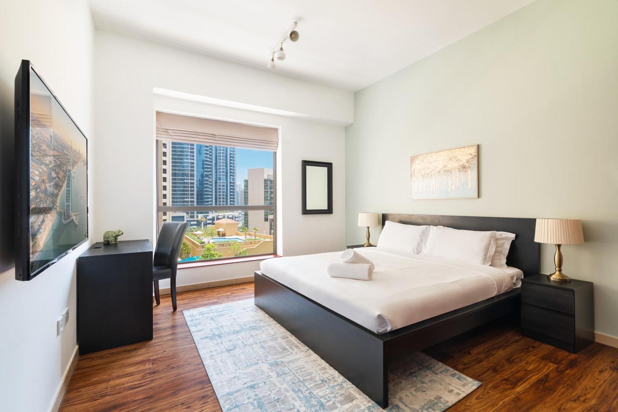 Specious 5br Maid On Jbr Prime Location! Walk To The Mall, Dining & Entertainment - By Sunkissed Homes Апартаменти