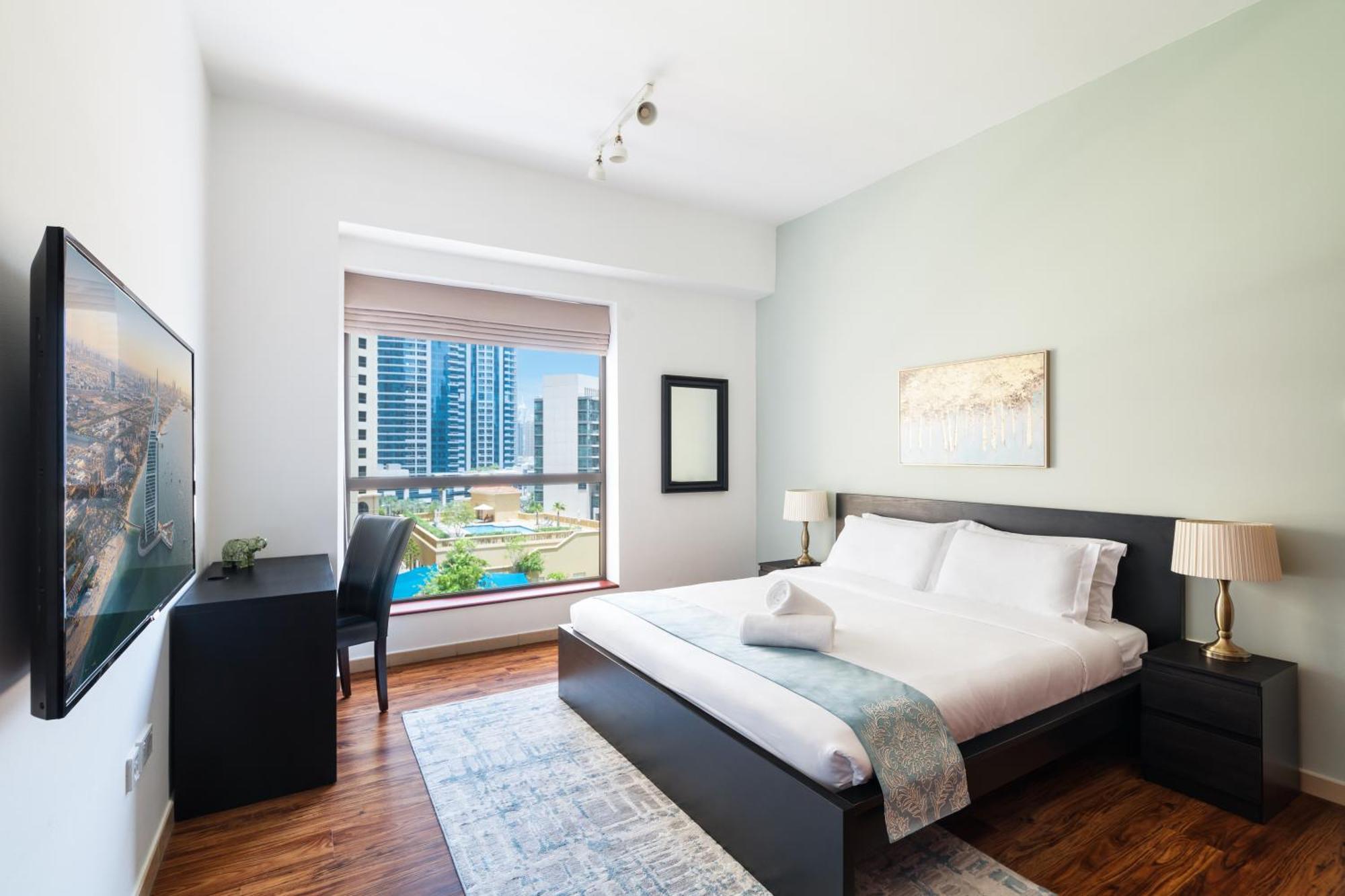 Specious 5br Maid On Jbr Prime Location! Walk To The Mall, Dining & Entertainment - By Sunkissed Homes Дубай