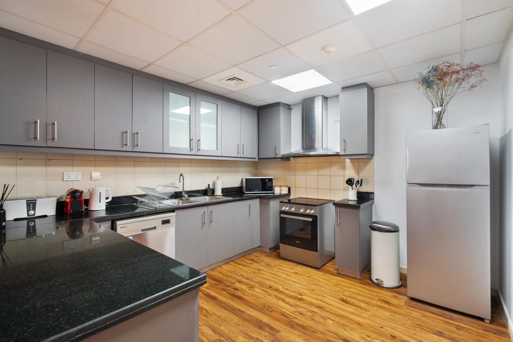 Апартаменти Specious 5br Maid On Jbr Prime Location! Walk To The Mall, Dining & Entertainment - By Sunkissed Homes *