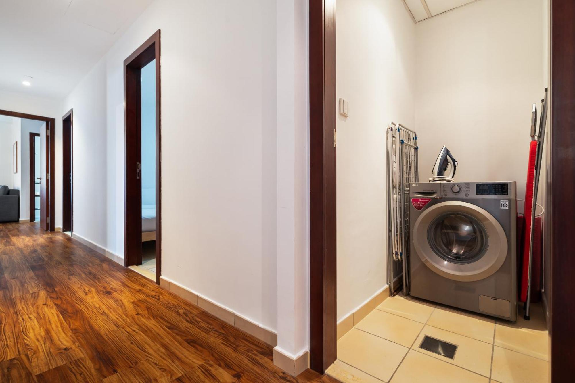 Specious 5br Maid On Jbr Prime Location! Walk To The Mall, Dining & Entertainment - By Sunkissed Homes Апартаменти *