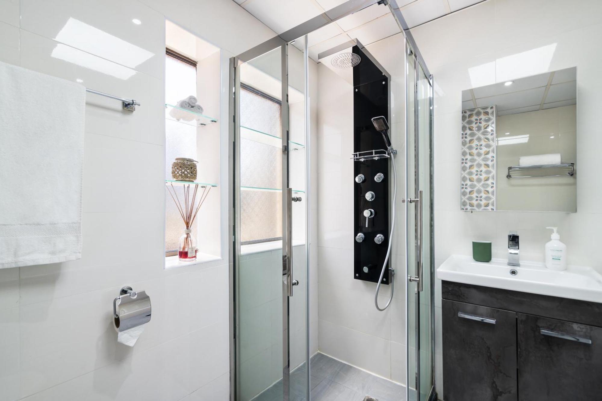 Апартаменти Specious 5br Maid On Jbr Prime Location! Walk To The Mall, Dining & Entertainment - By Sunkissed Homes Дубай