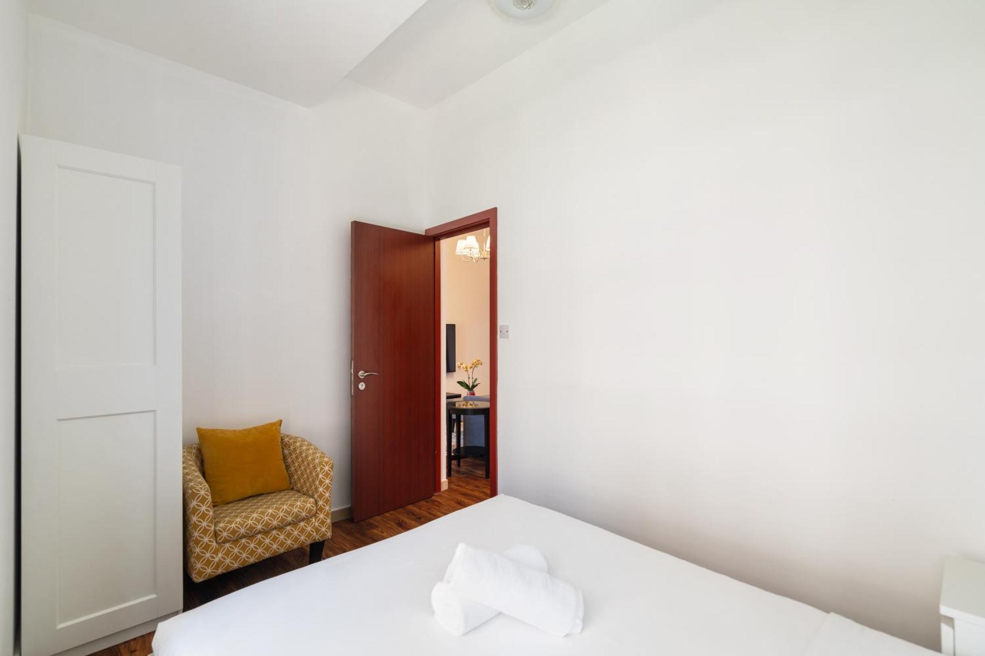Апартаменти Specious 5br Maid On Jbr Prime Location! Walk To The Mall, Dining & Entertainment - By Sunkissed Homes