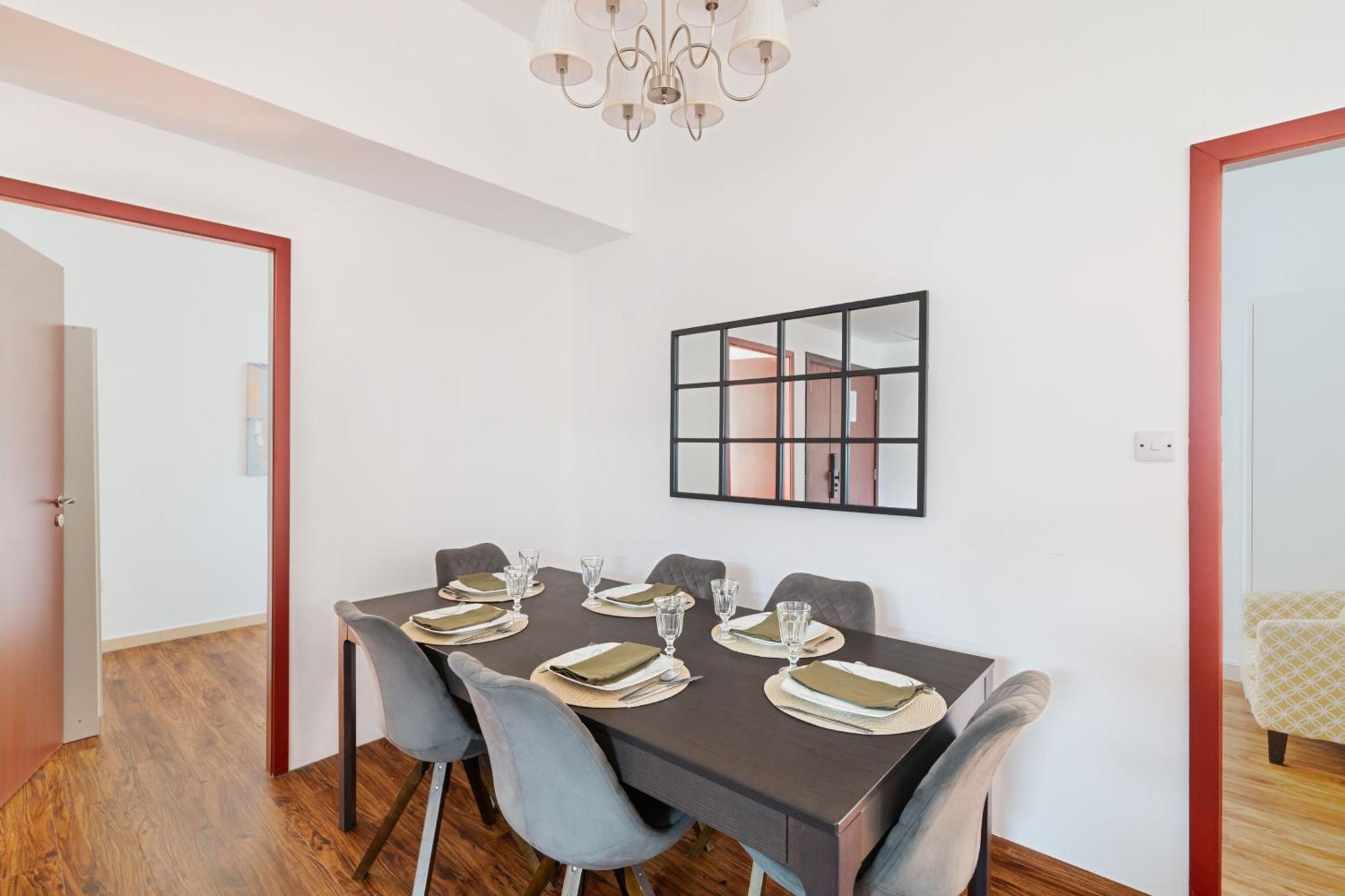 Specious 5br Maid On Jbr Prime Location! Walk To The Mall, Dining & Entertainment - By Sunkissed Homes Апартаменти Дубай