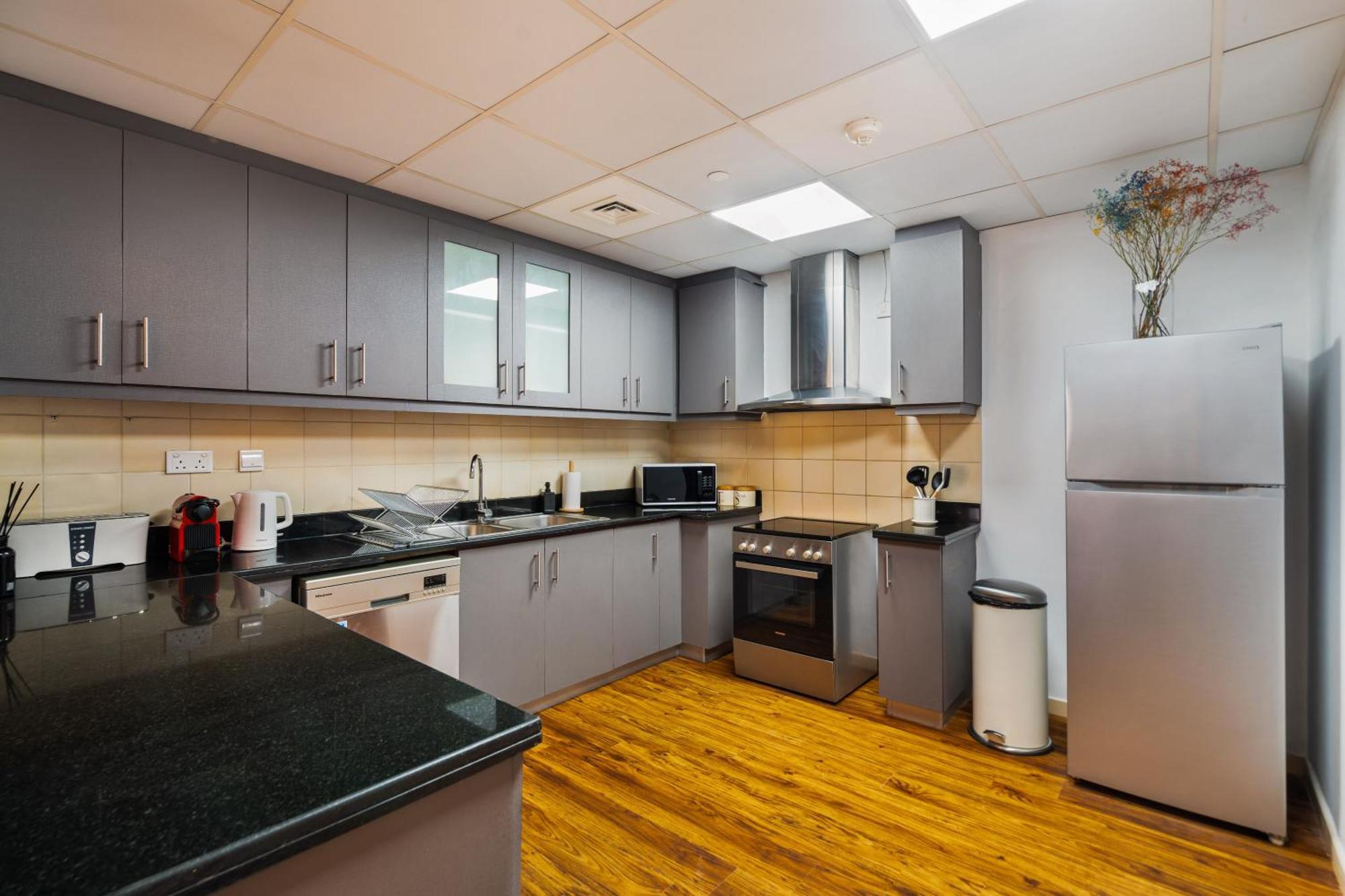 Specious 5br Maid On Jbr Prime Location! Walk To The Mall, Dining & Entertainment - By Sunkissed Homes Апартаменти Дубай