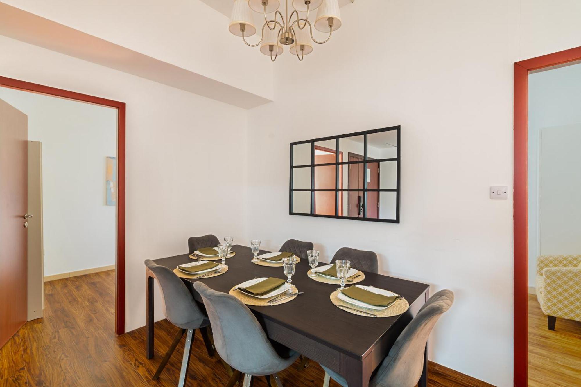 Апартаменти Specious 5br Maid On Jbr Prime Location! Walk To The Mall, Dining & Entertainment - By Sunkissed Homes