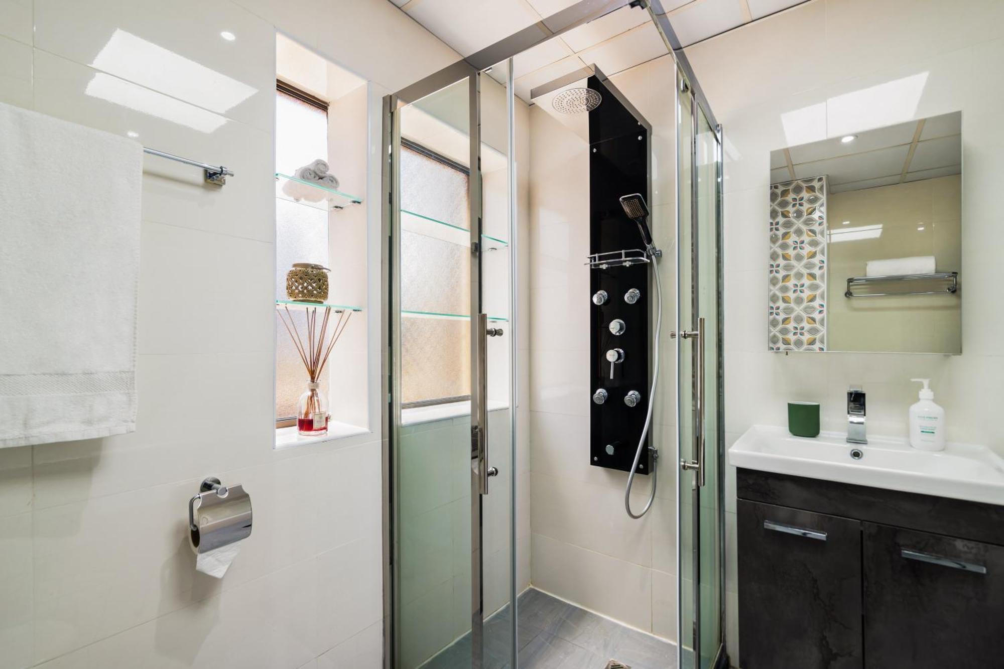 Апартаменти Specious 5br Maid On Jbr Prime Location! Walk To The Mall, Dining & Entertainment - By Sunkissed Homes *
