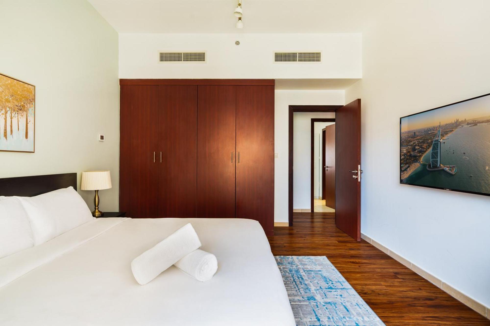 Апартаменти Specious 5br Maid On Jbr Prime Location! Walk To The Mall, Dining & Entertainment - By Sunkissed Homes Дубай
